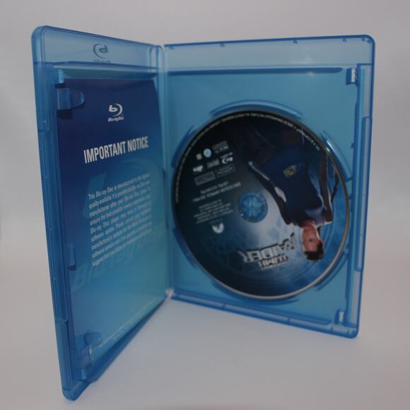 Lara Croft: Tomb Raider (Blu-ray) - Picture 4 of 4